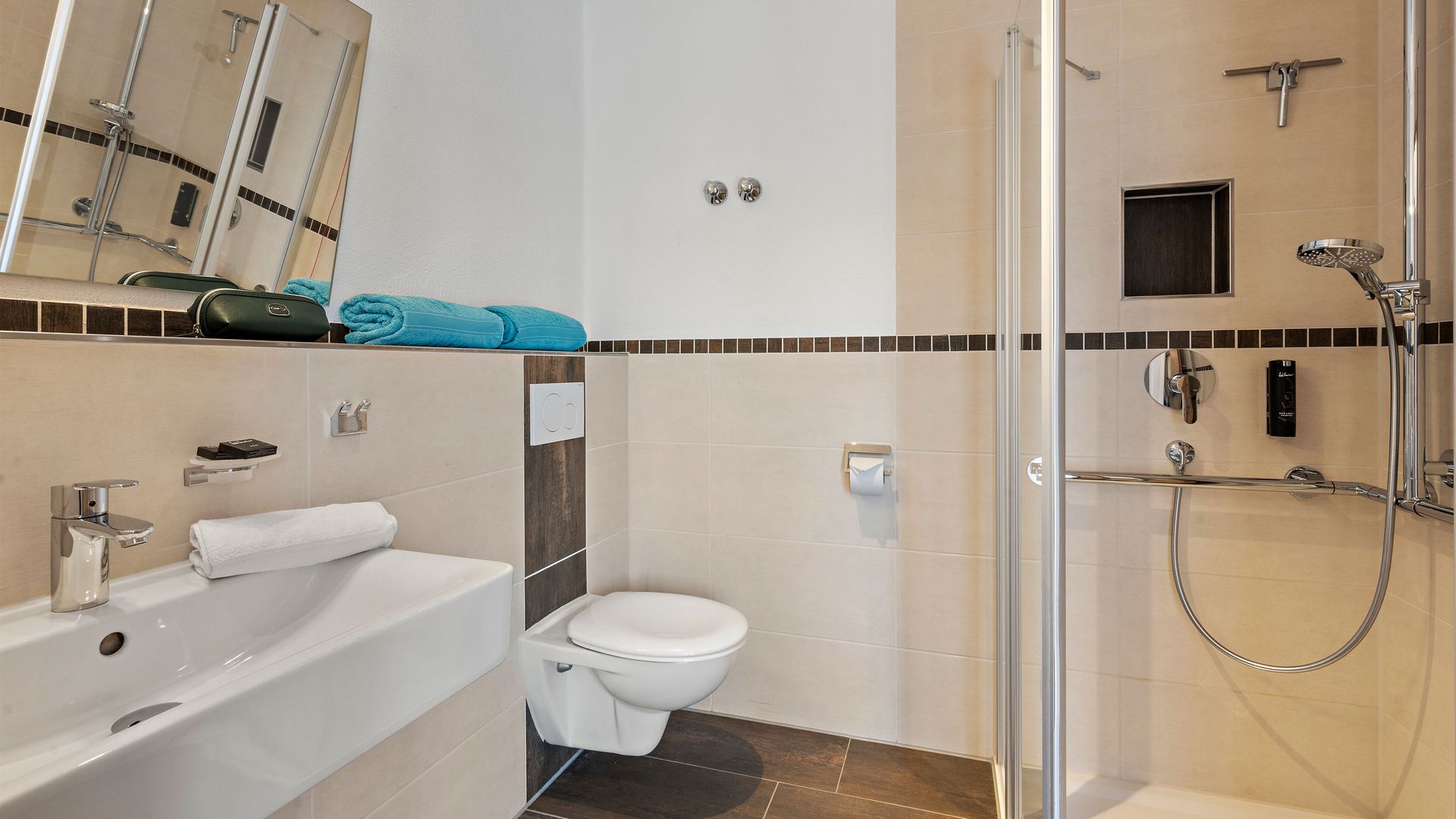 Komfort Doppelzimmer – Hotel Bergsonne Allgäu Imberg Sonthofen Allgöu Bad Neubau | Hotel Bergsonne Allgäu